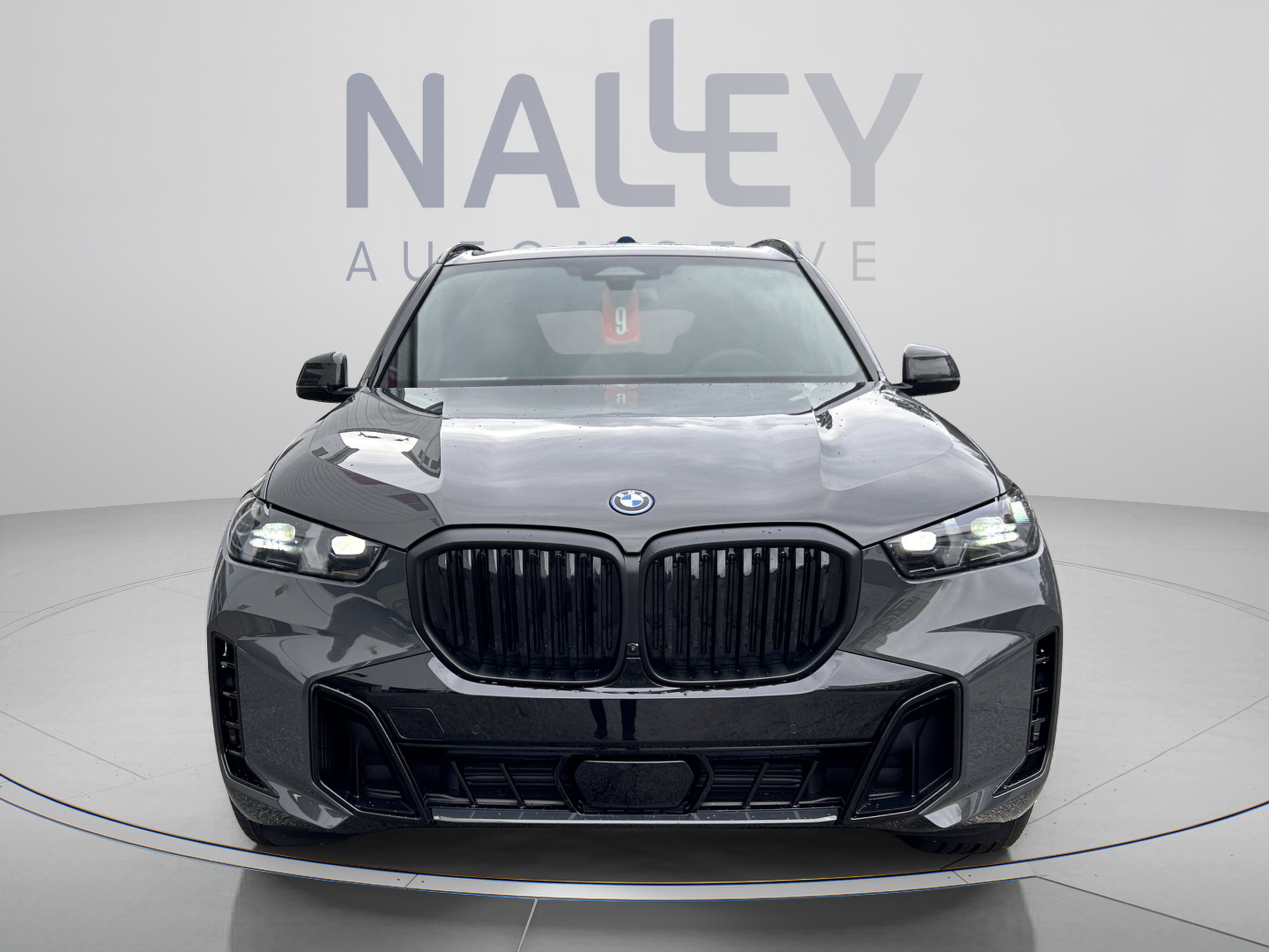 Used 2026 BMW X5 xDrive50e w/ M Sport Package AWD/4WD image 6