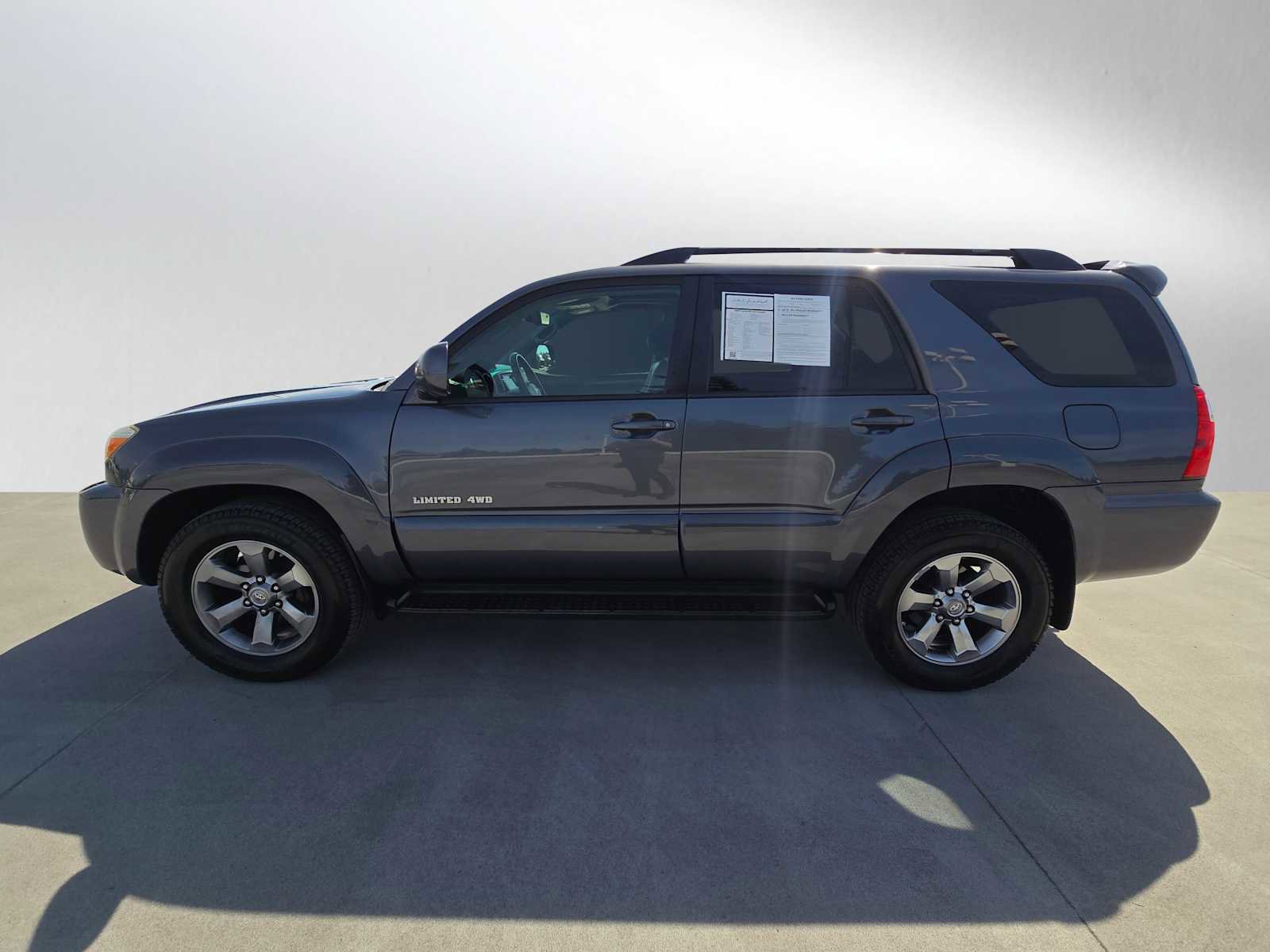 Used 2008 Toyota 4Runner Limited AWD/4WD image 6