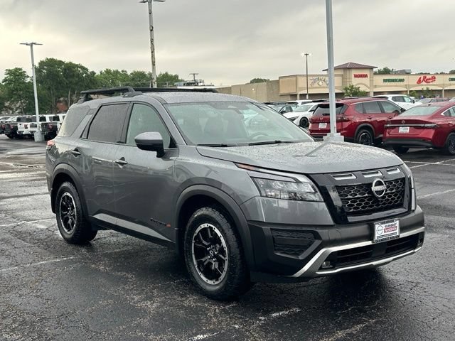 Certified 2024 Nissan Pathfinder Rock Creek AWD/4WD image 3