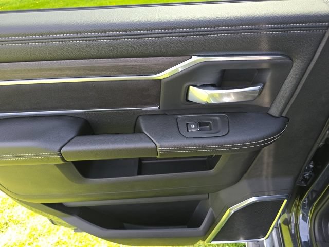 New 2026 RAM 2500 Laramie AWD/4WD image 22