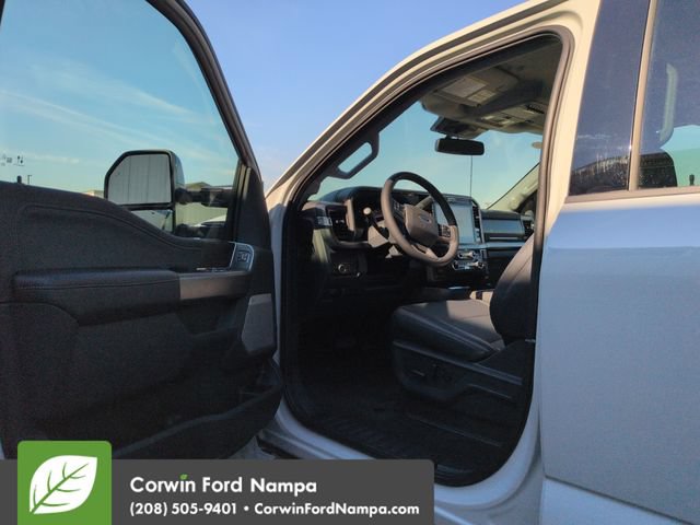 New 2026 Ford F350 Lariat w/ Black Appearance Package AWD/4WD image 9