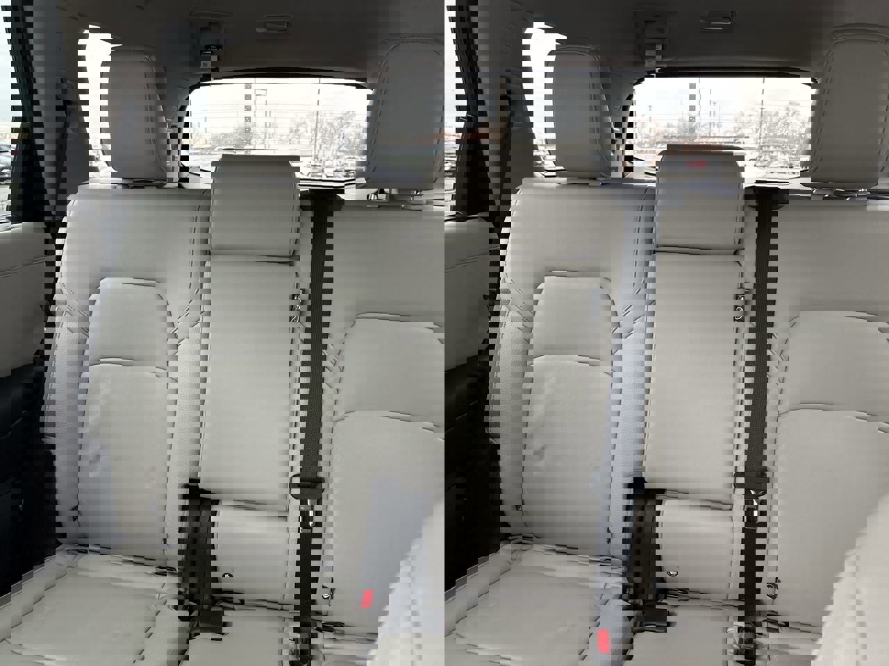 Used 2024 Nissan Pathfinder SL image 22