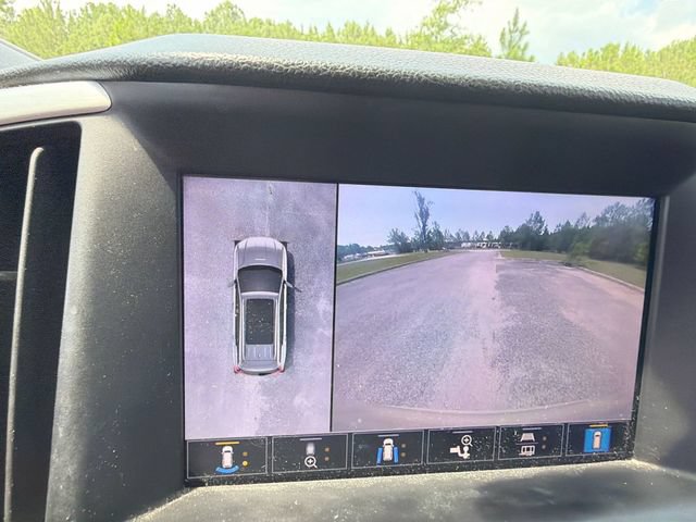 Used 2023 GMC Terrain SLT w/ Tech Package FWD image 20