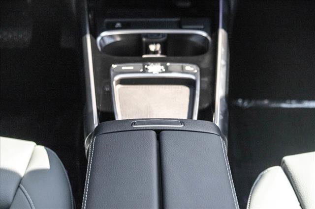 New 2026 Mercedes-Benz GLB 250 4MATIC image 20