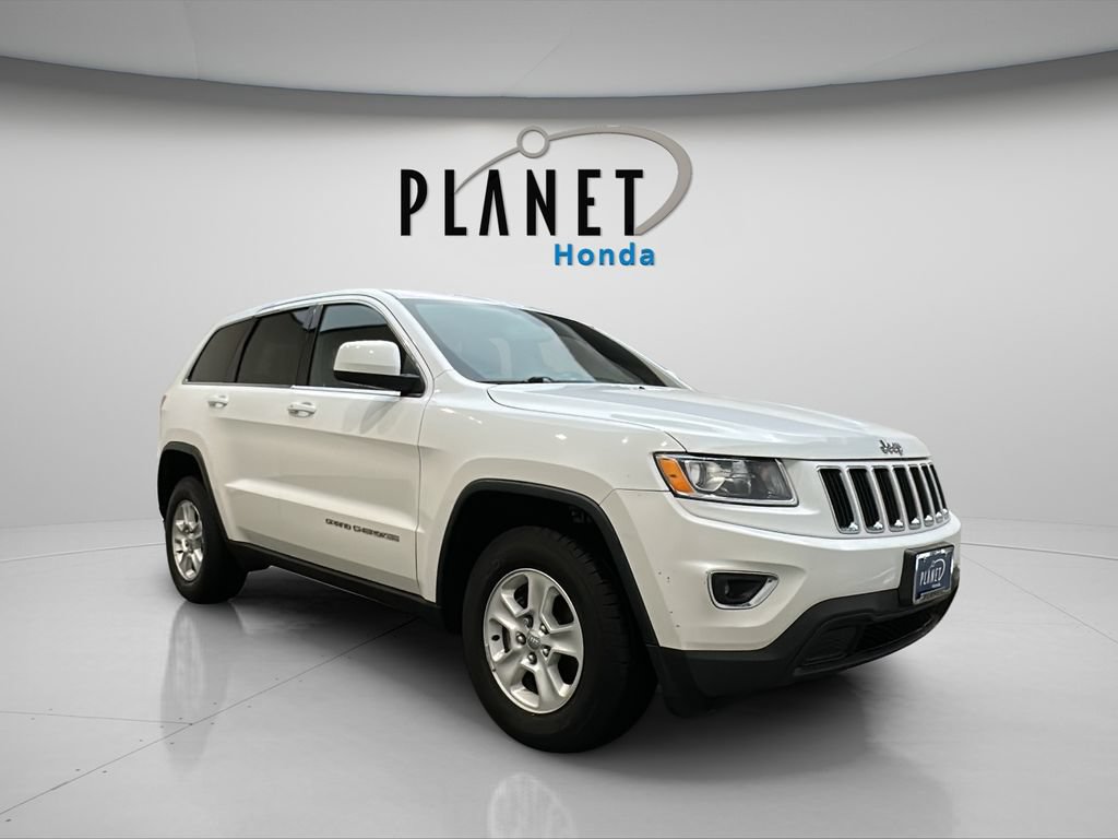 Used 2016 Jeep Grand Cherokee Laredo AWD/4WD image 1