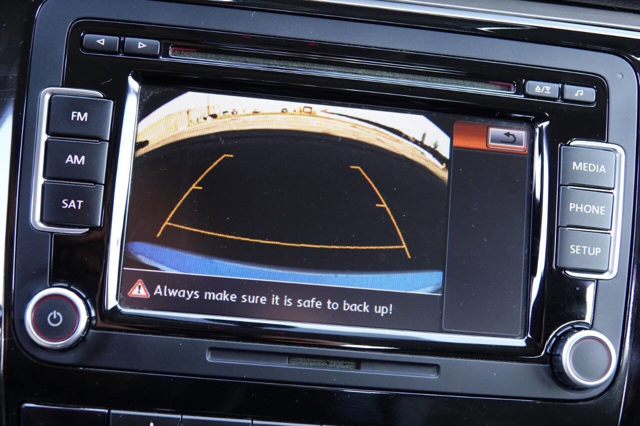 Used 2015 Volkswagen Passat TDI SE FWD image 82