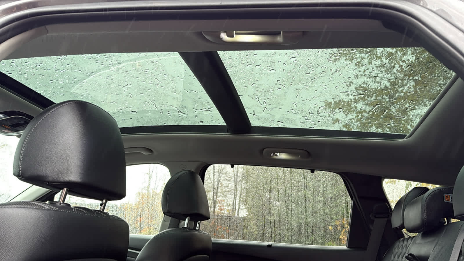 Used 2022 Hyundai Santa Fe SEL Premium w/ Cargo Package image 27