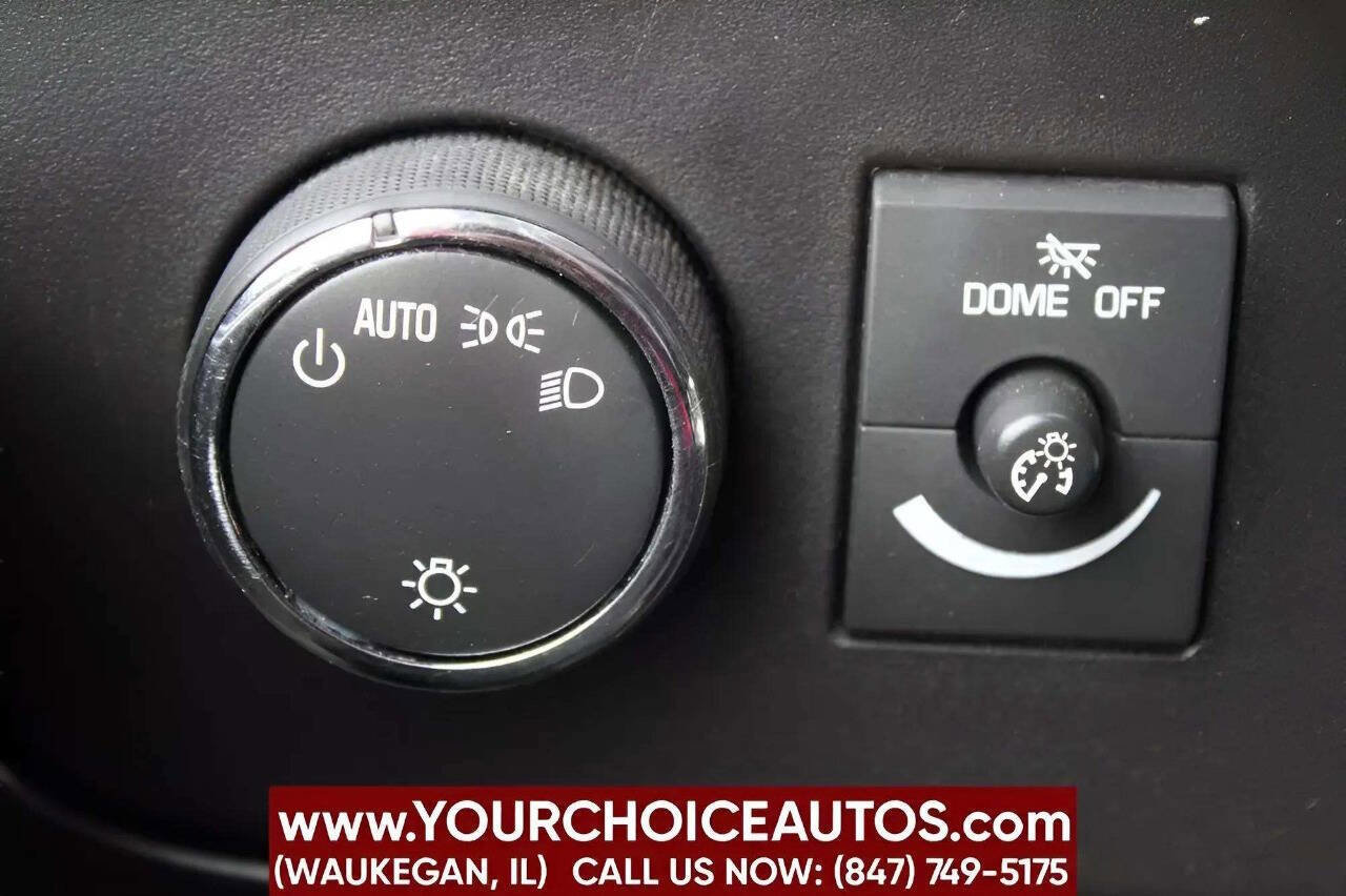 Used 2018 GMC Savana 3500 w/ Driver Convenience Package image 28