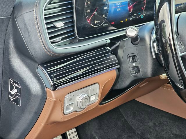 Certified 2025 Mercedes-Benz GLS 450 4MATIC image 17