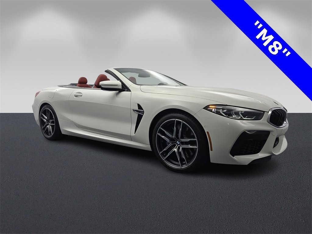 Used 2020 BMW M8 Convertible video 1
