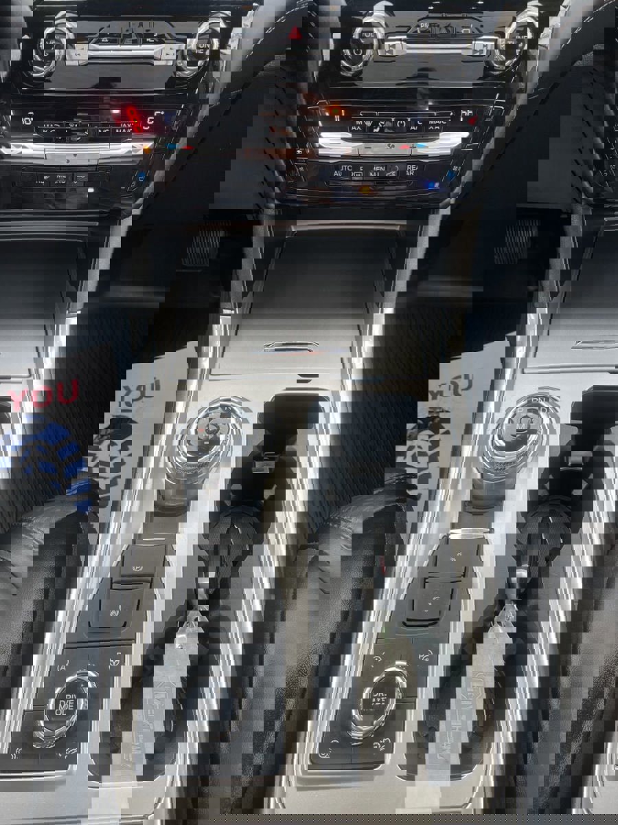 Used 2021 Ford Explorer Platinum w/ Equipment Group 601A AWD/4WD image 21