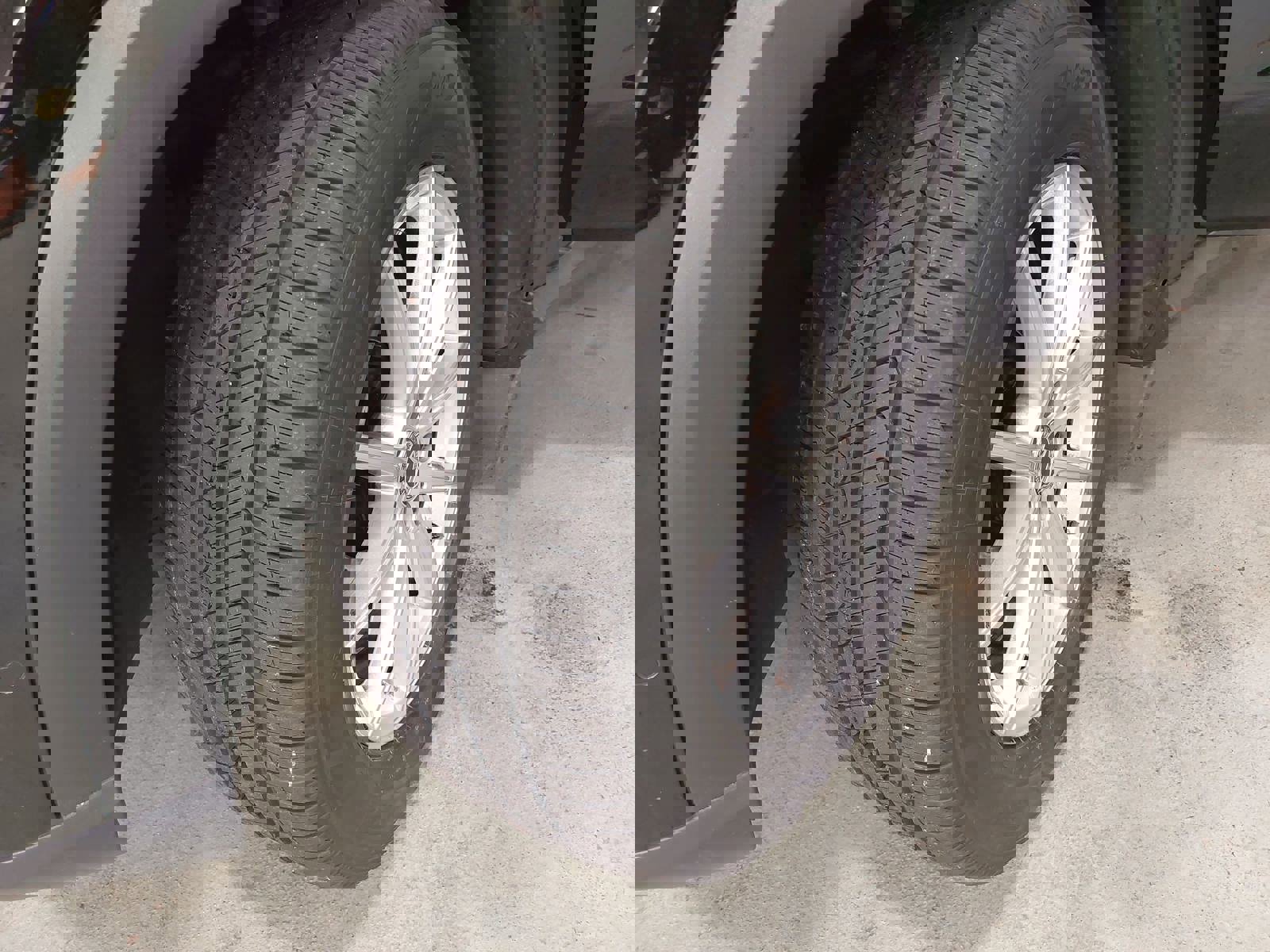 Used 2024 Mercedes-Benz GLE 450e 4MATIC image 34