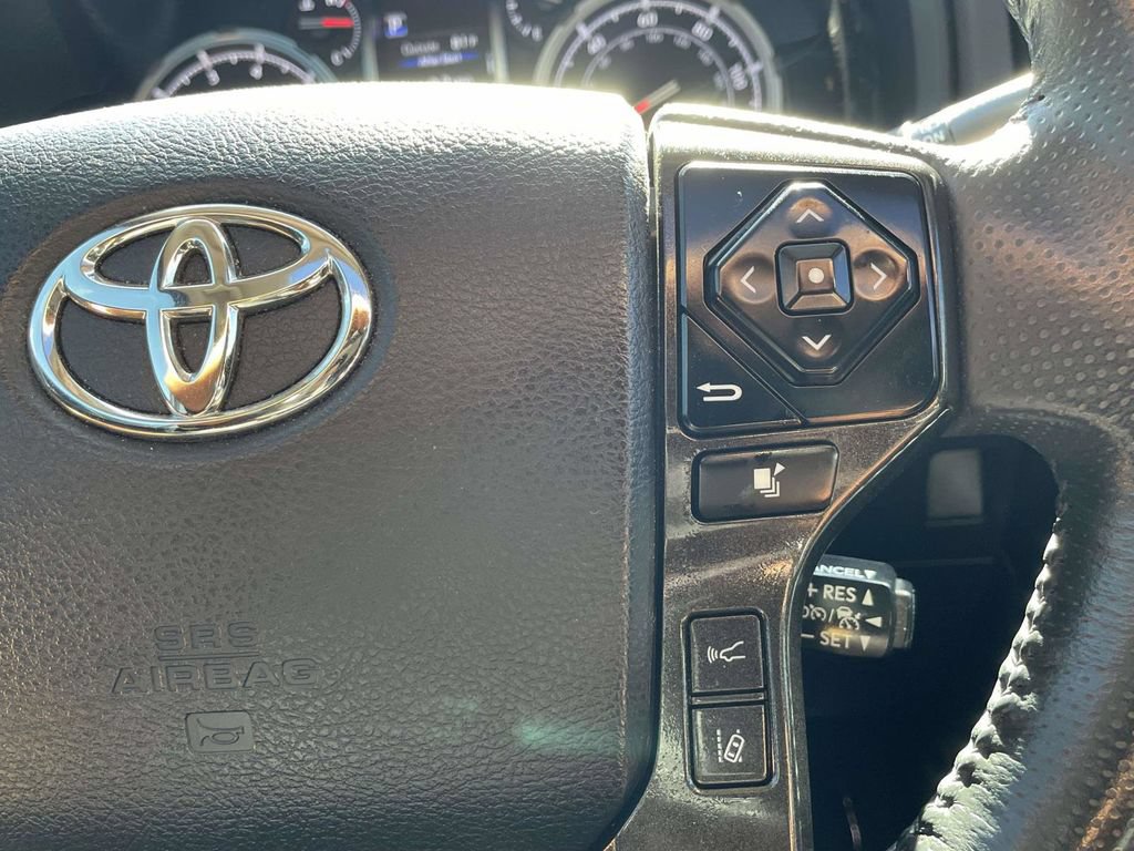 Used 2021 Toyota 4Runner Nightshade AWD/4WD image 31