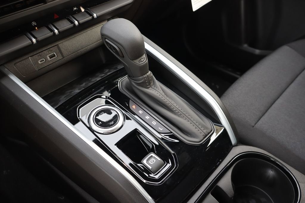 New 2026 Chevrolet Colorado W/T AWD/4WD image 10