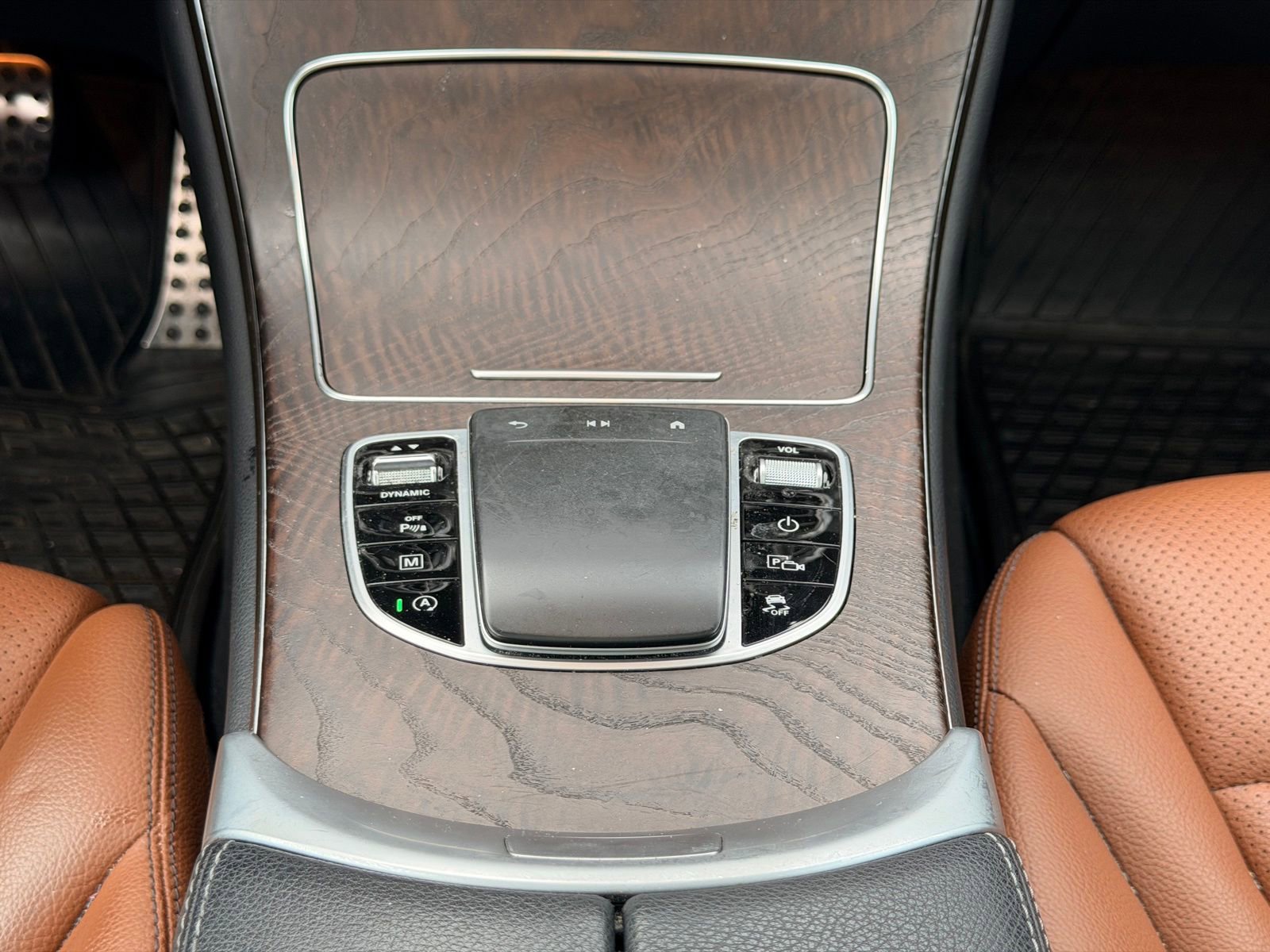 Used 2021 Mercedes-Benz GLC 300 image 17