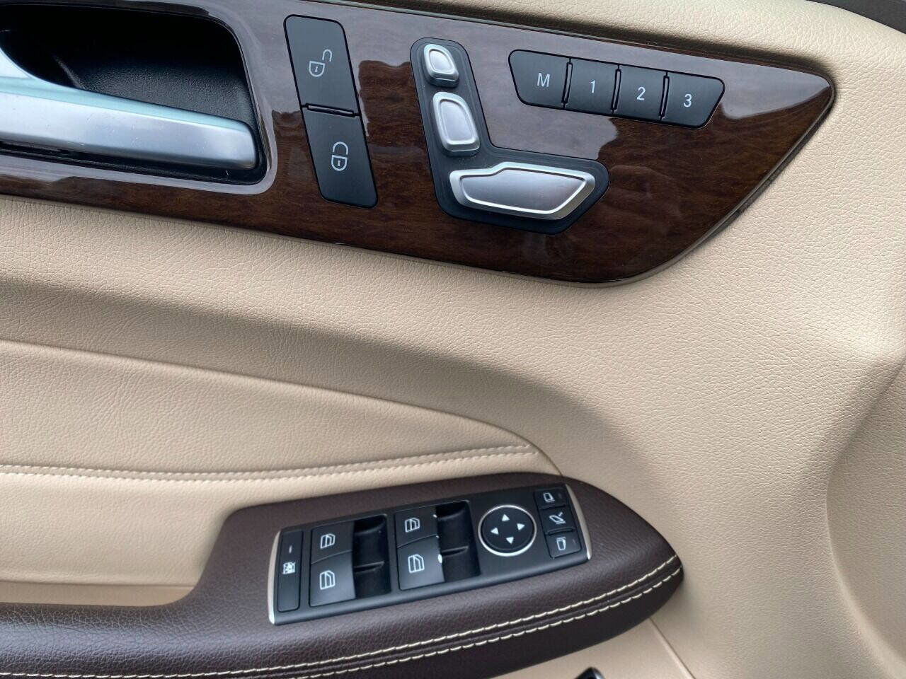 Used 2016 Mercedes-Benz GLE 350 4MATIC image 12