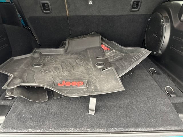 Used 2020 Jeep Wrangler Unlimited Rubicon AWD/4WD image 25