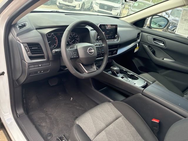 New 2026 Nissan Rogue SV FWD image 10