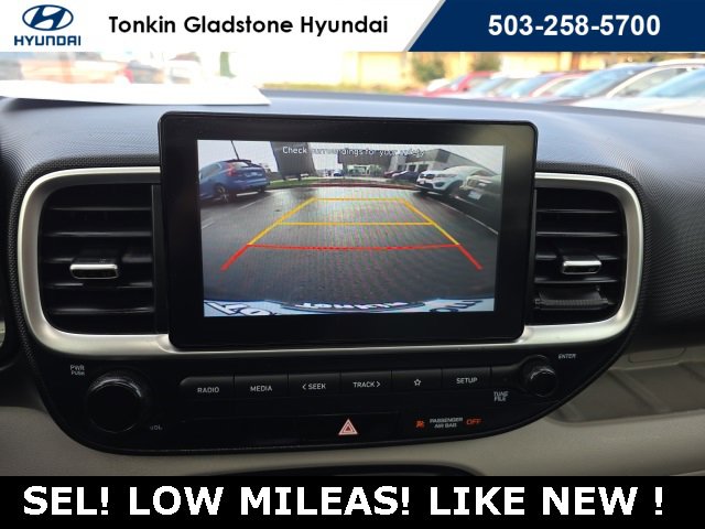 Used 2020 Hyundai Venue SEL w/ Convenience Package image 17