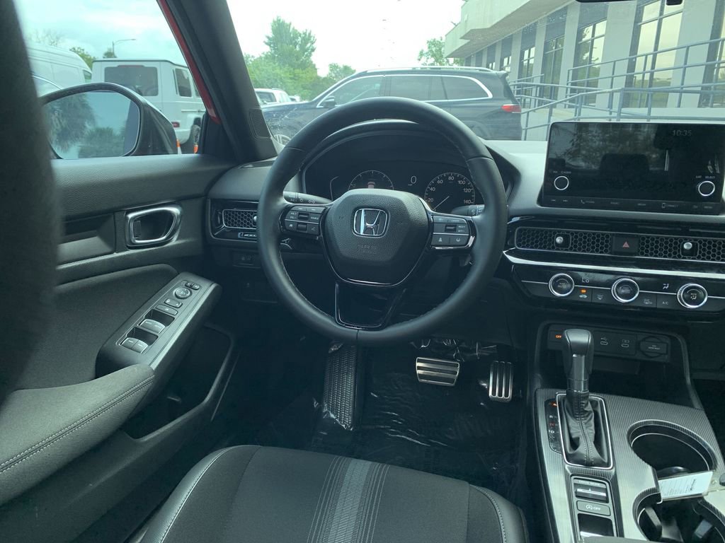 Used 2025 Honda Civic Sport image 3
