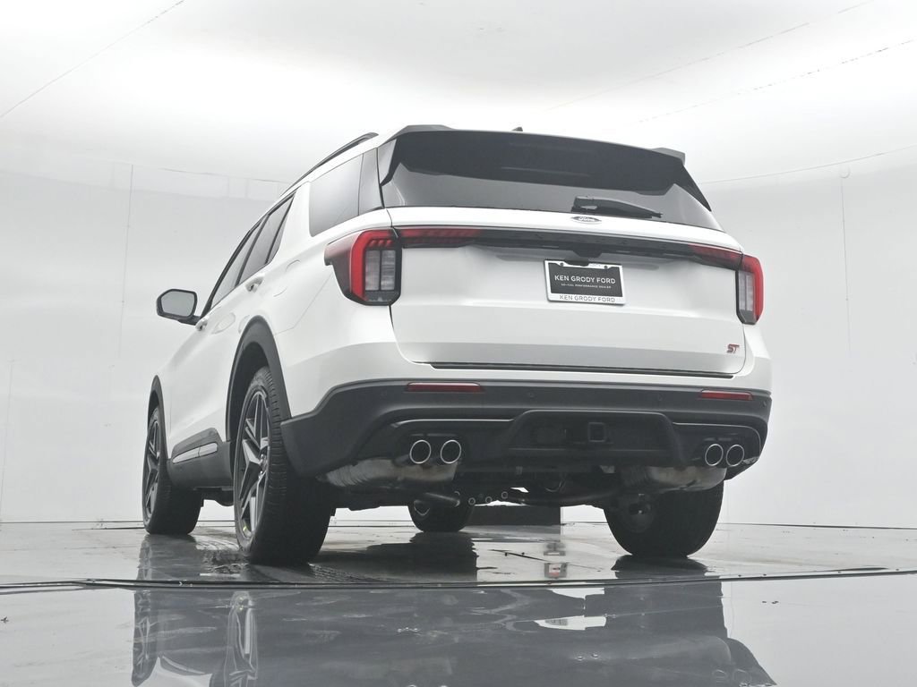 New 2026 Ford Explorer ST w/ Sun And Sound Package image 51