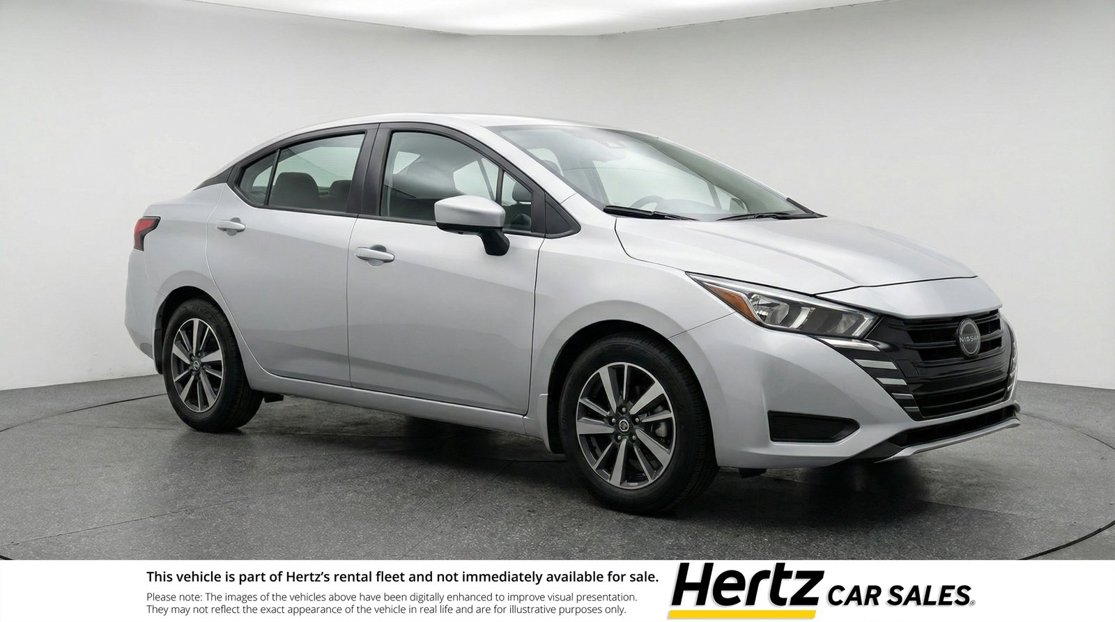 Used 2025 Nissan Versa SV video 1
