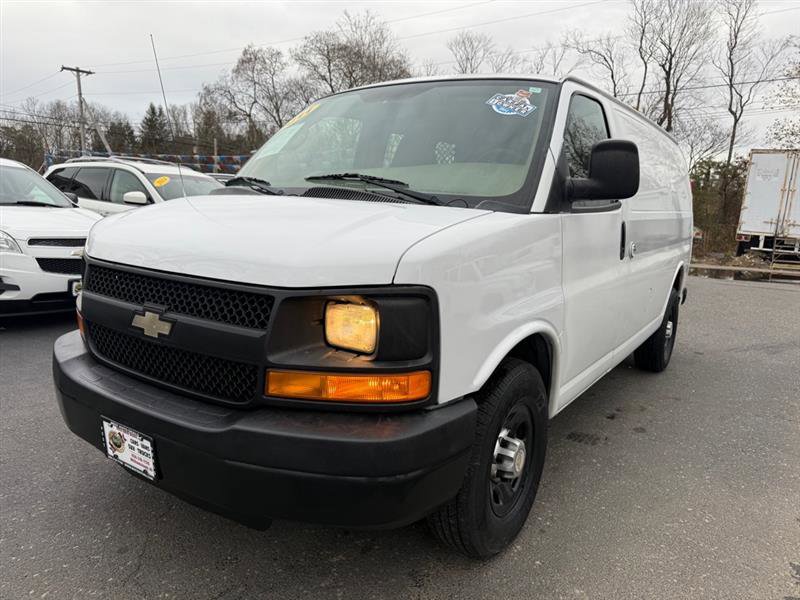 Used 2011 Chevrolet Express 2500 image 5