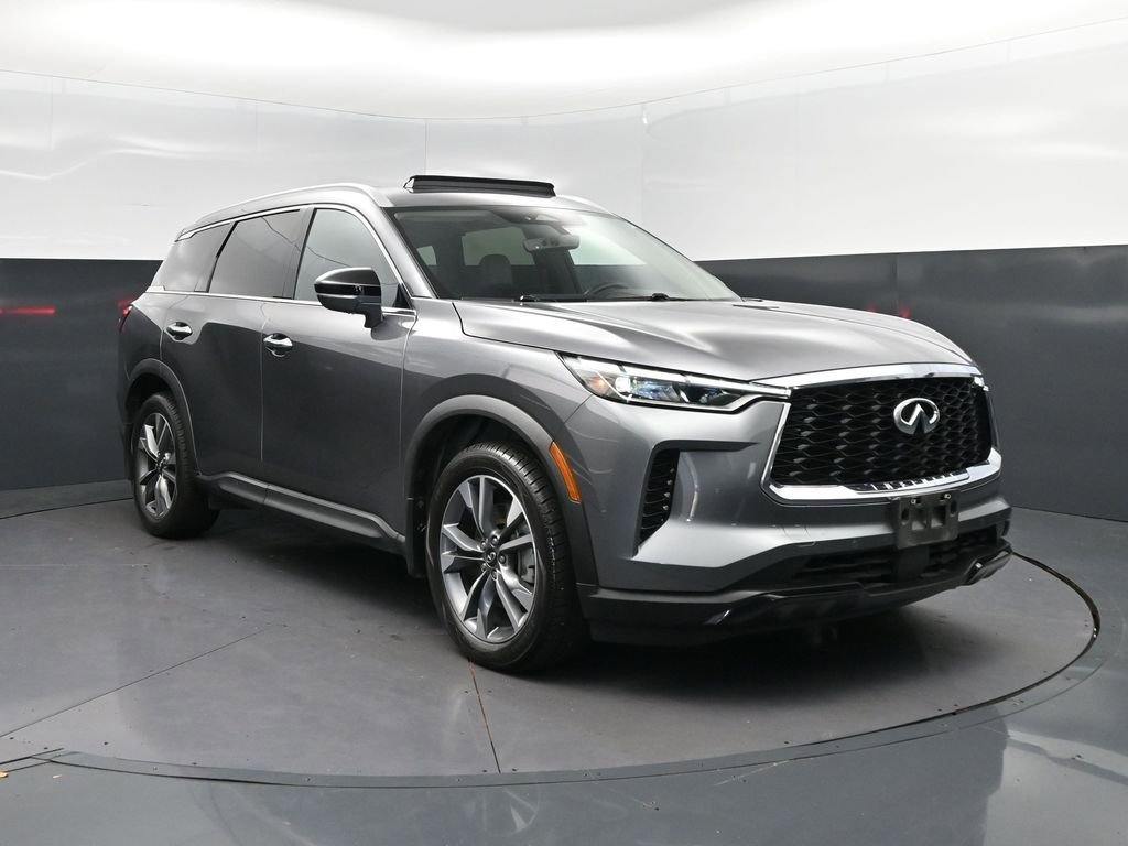 Certified 2023 INFINITI QX60 Luxe w/ Cargo Package FWD image 9