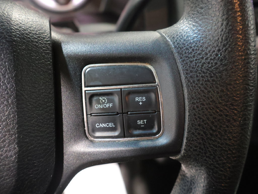 Used 2014 RAM 1500 ST w/ SXT Appearance Group AWD/4WD image 9