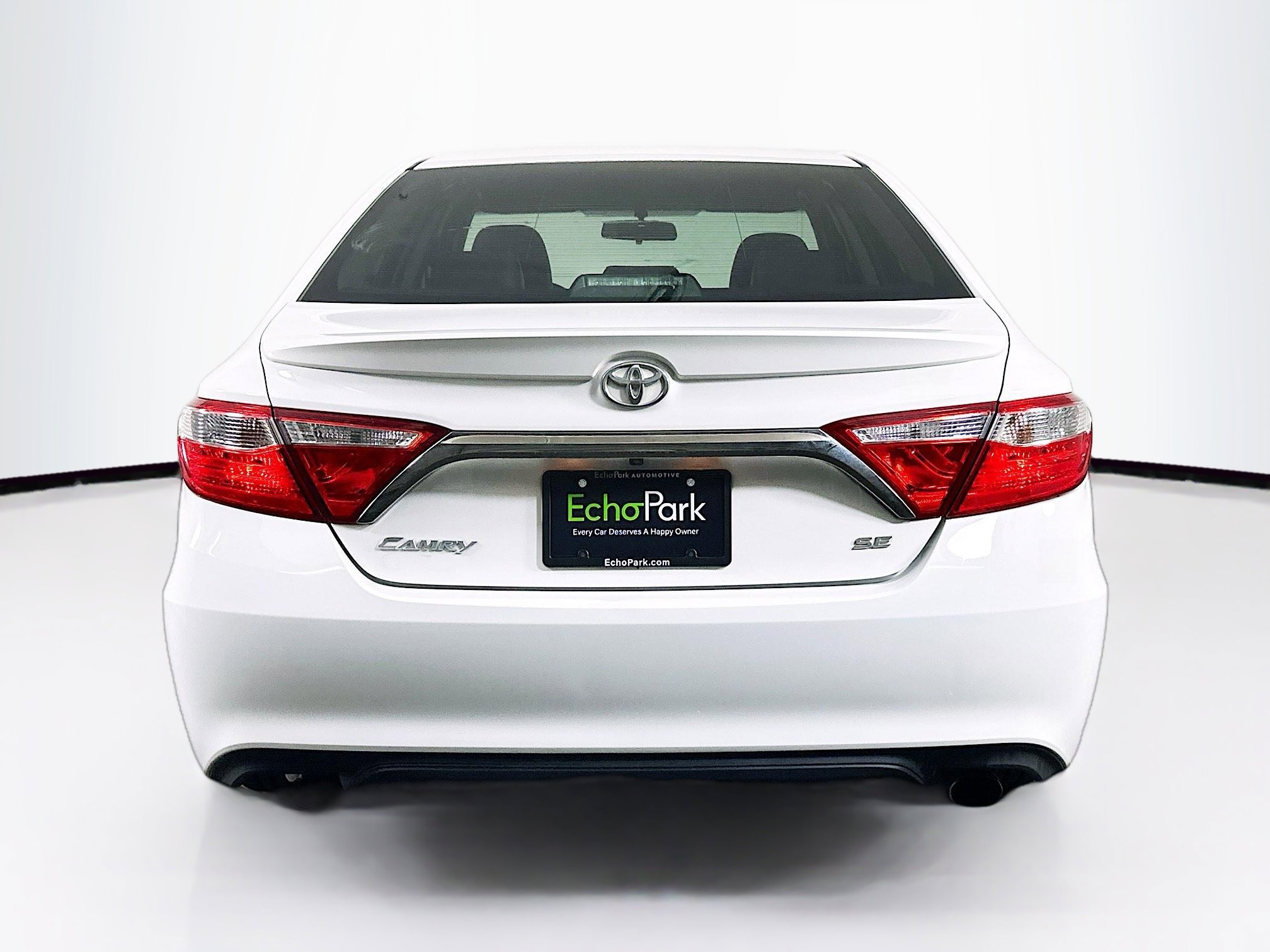 Used 2017 Toyota Camry SE image 7