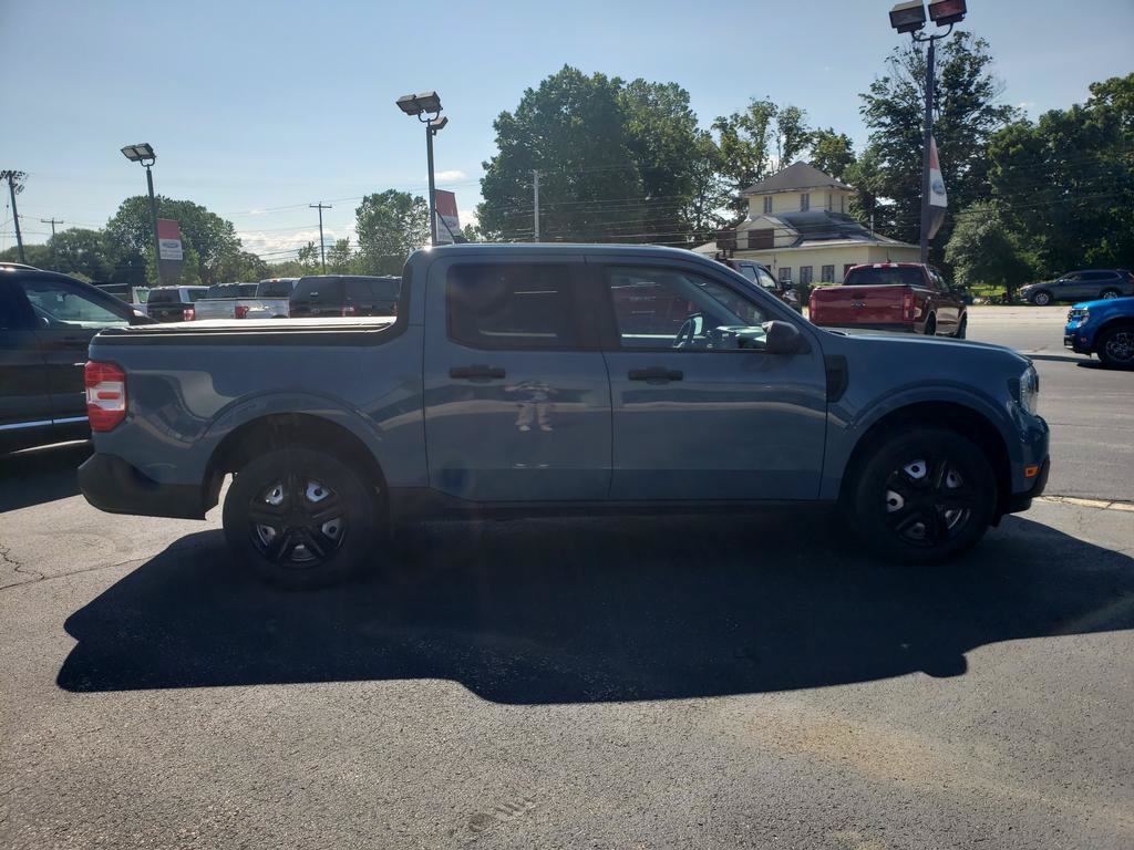 Used 2022 Ford Maverick XL w/ Equipment Group 100A Standard AWD/4WD image 2