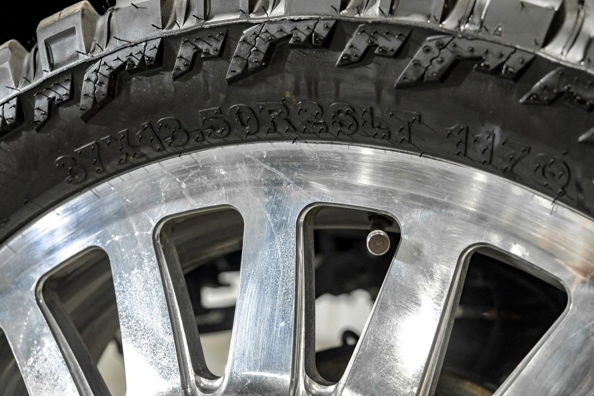 Used 2022 Ford F450 Platinum w/ FX4 Off-Road Package image 69