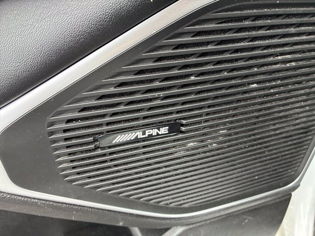 Used 2024 Jeep Wagoneer L Series III w/ Flexible Seating Group AWD/4WD image 24
