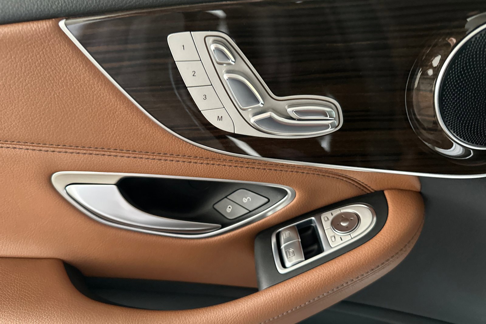 Used 2018 Mercedes-Benz C 300 Coupe image 10