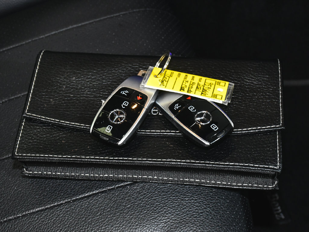 Used 2021 Mercedes-Benz E 350 4MATIC Sedan image 67