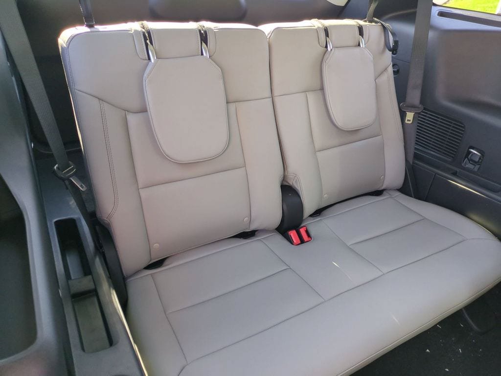 New 2026 Ford Explorer Active w/ Active Comfort Package AWD/4WD image 26