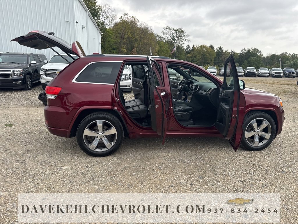 Used 2016 Jeep Grand Cherokee Overland w/ Advanced Technology Group image 38