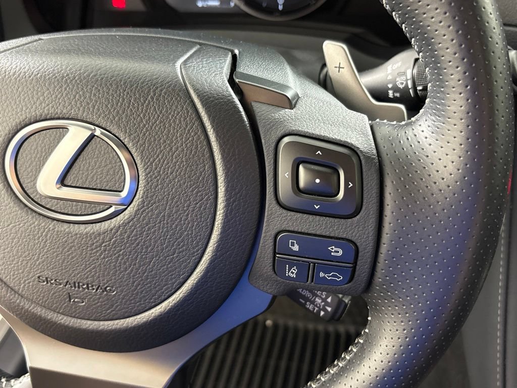 Used 2024 Lexus IS 500 RWD image 33