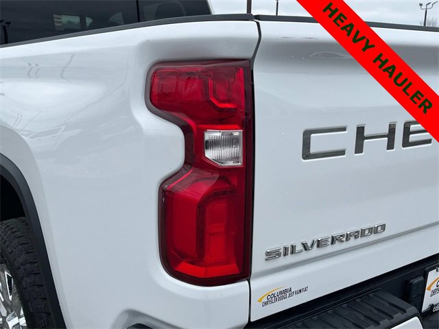 Used 2024 Chevrolet Silverado 3500 High Country w/ High Country Premium Package image 41