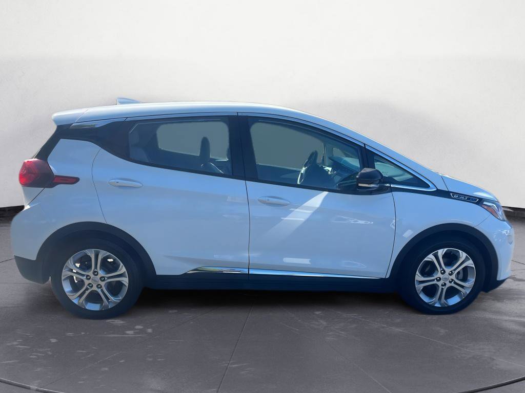 Used 2018 Chevrolet Bolt LT FWD image 4