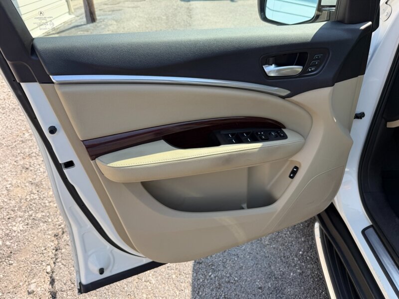 Used 2014 Acura MDX SH-AWD image 16