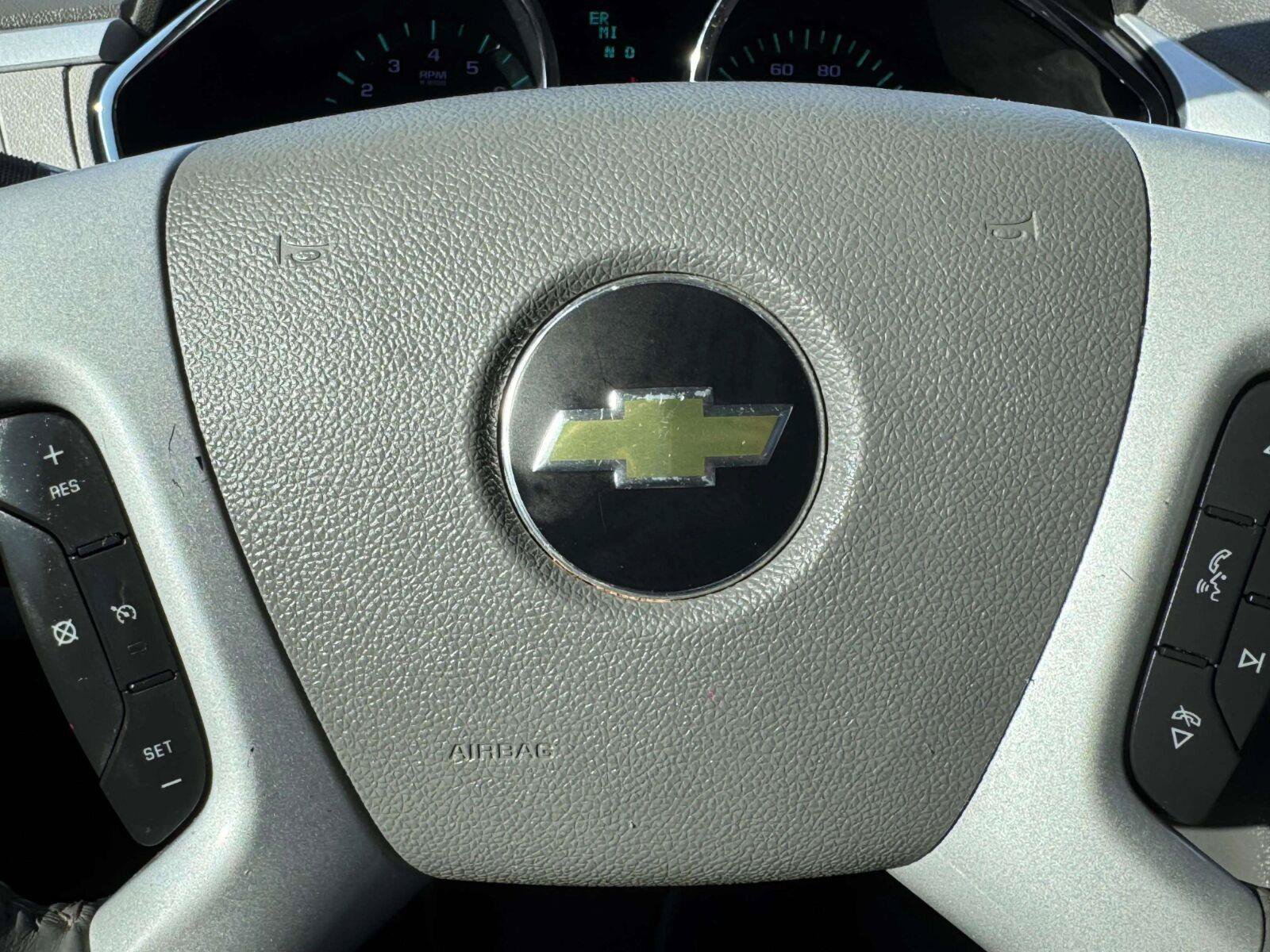 Used 2012 Chevrolet Traverse LS FWD image 25