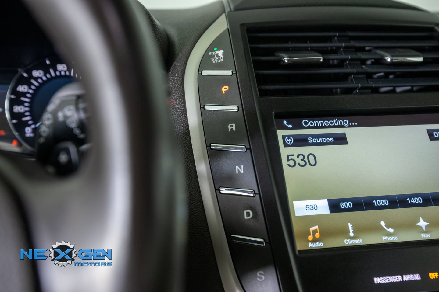 Used 2016 Lincoln MKC Reserve w/ Lincoln MKC Climate Package AWD/4WD image 17