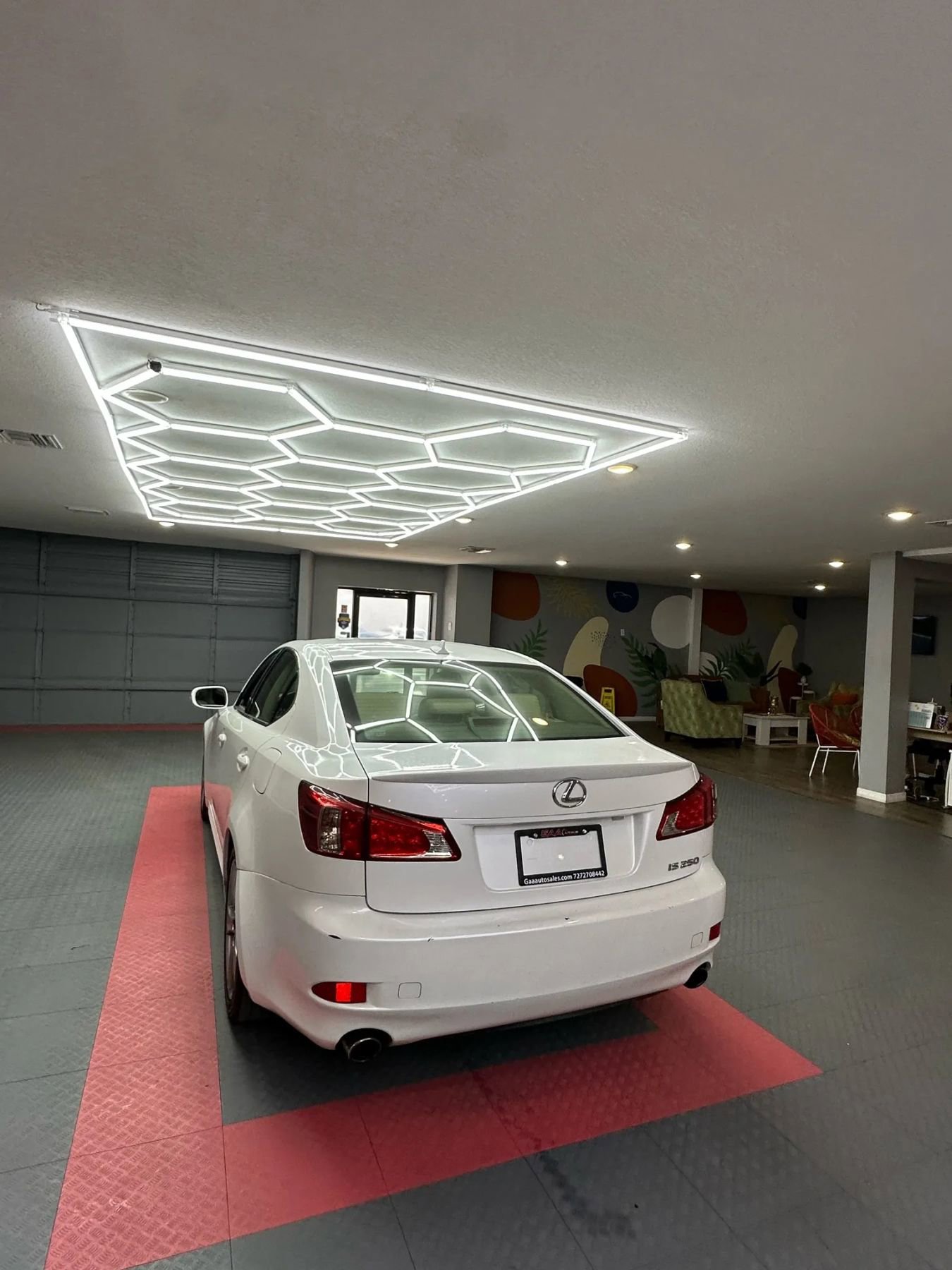 Used 2011 Lexus IS 250 image 4