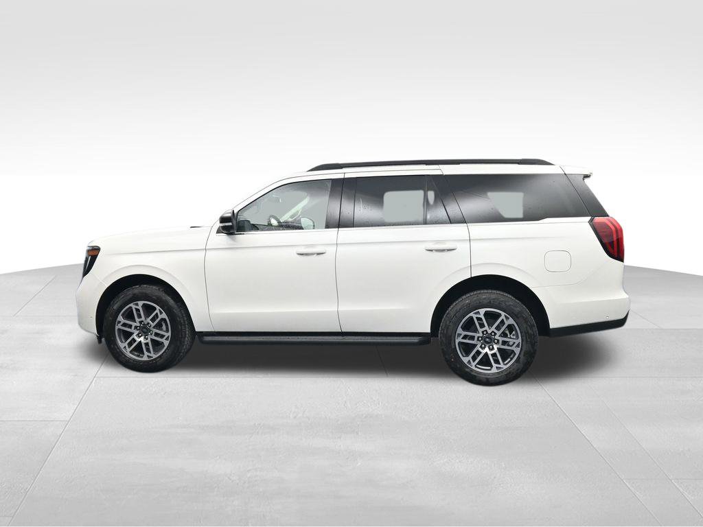 New 2025 Ford Expedition Active image 5