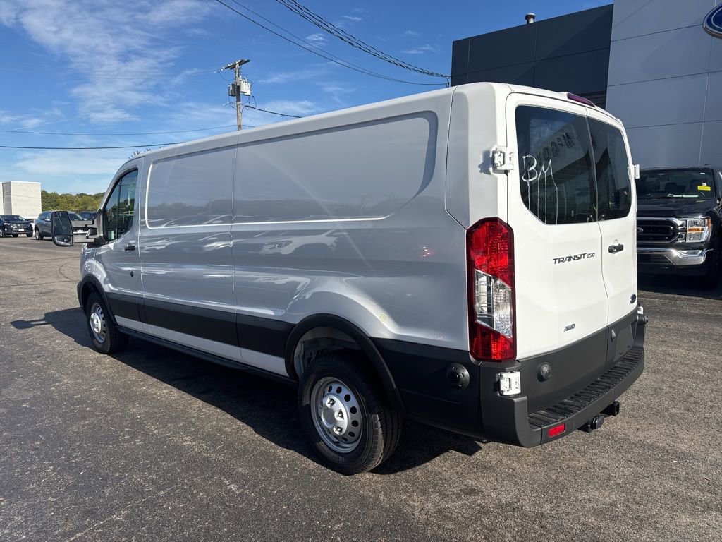 New 2025 Ford Transit 250 Low Roof AWD image 11