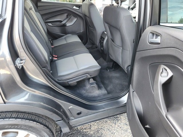 Used 2018 Ford Escape SE image 19