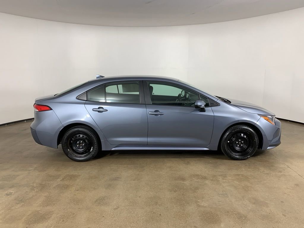 Used 2024 Toyota Corolla LE FWD image 7