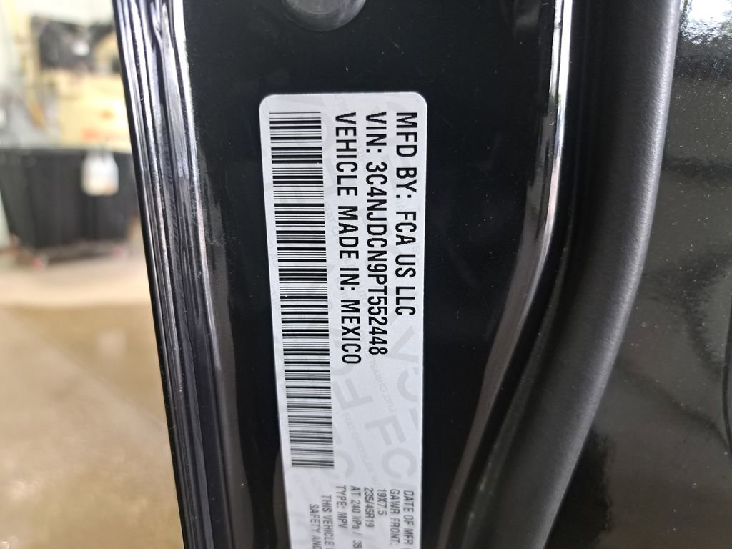 Certified 2023 Jeep Compass Limited w/ Elite Group AWD/4WD image 36
