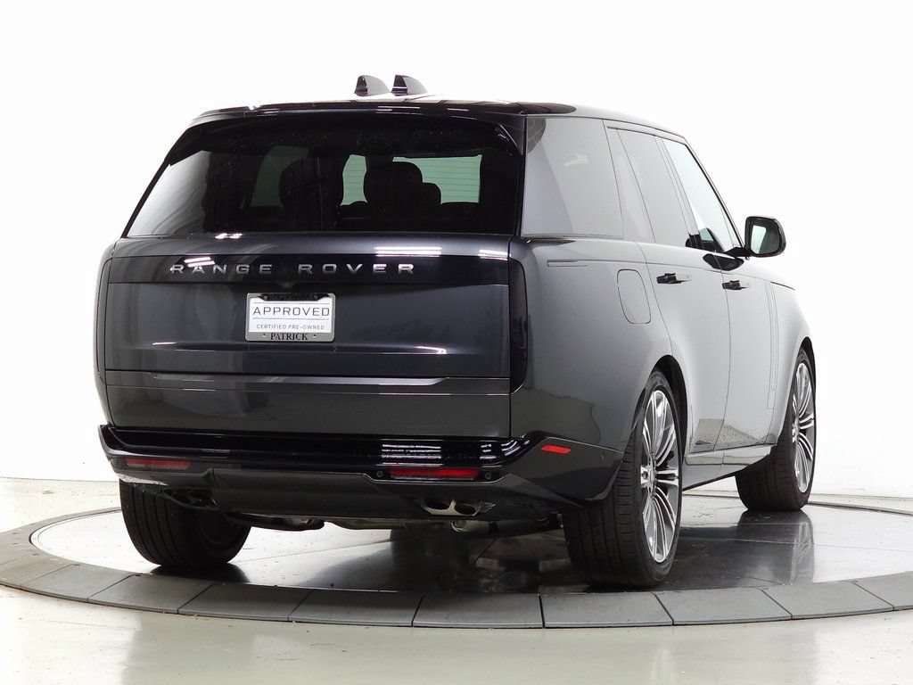 Certified 2025 Land Rover Range Rover SE AWD/4WD image 9